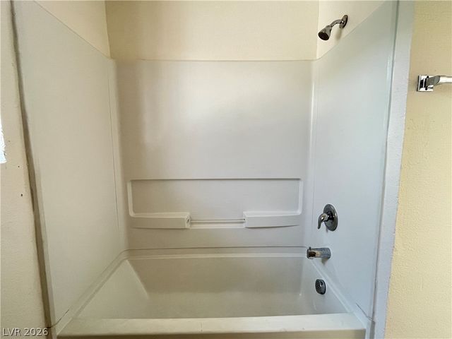 212 Orland Street 28, Las Vegas, NV 89107