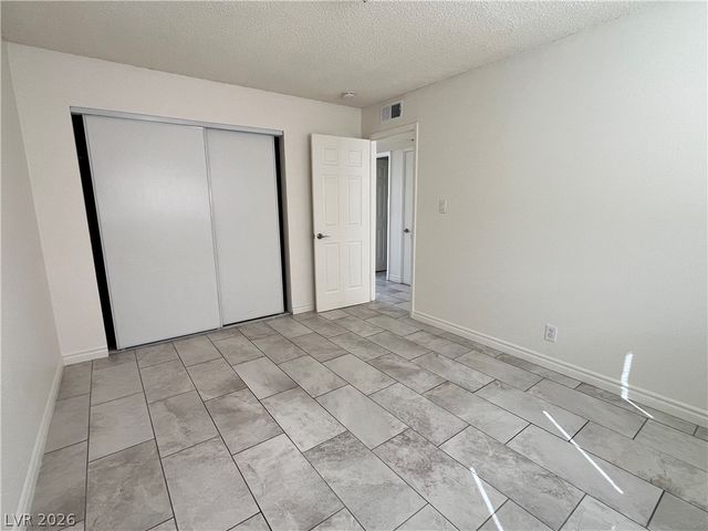 212 Orland Street 28, Las Vegas, NV 89107