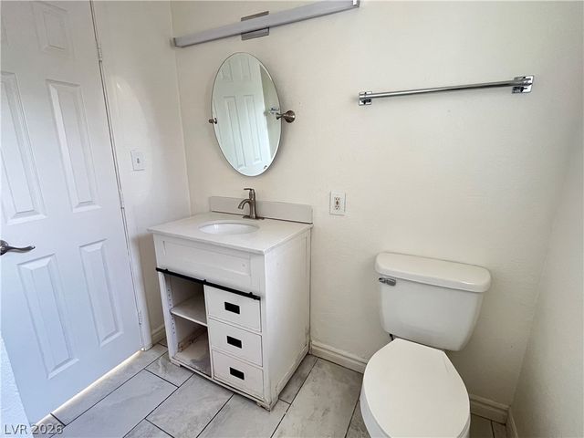 212 Orland Street 28, Las Vegas, NV 89107