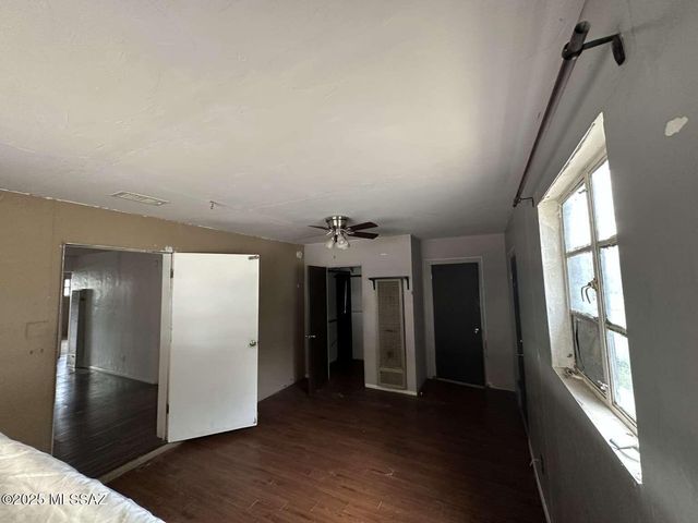 926 W Calle Aragon, Tucson, AZ 85756