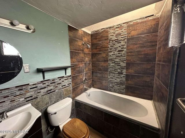 926 W Calle Aragon, Tucson, AZ 85756