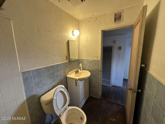 926 W Calle Aragon, Tucson, AZ 85756