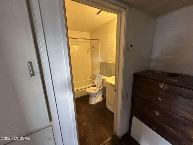 926 W Calle Aragon, Tucson, AZ 85756