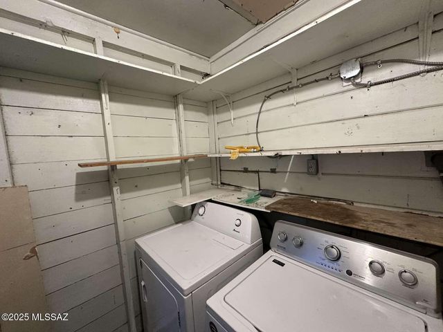 926 W Calle Aragon, Tucson, AZ 85756