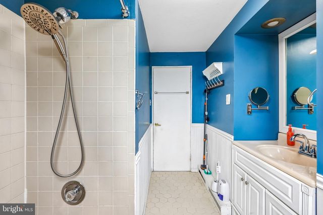 5313 ROYAL AVE, Pennsauken, NJ 08109