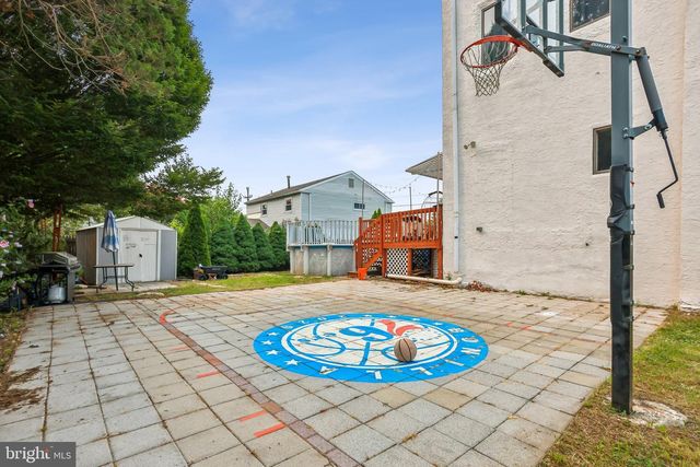 5313 ROYAL AVE, Pennsauken, NJ 08109
