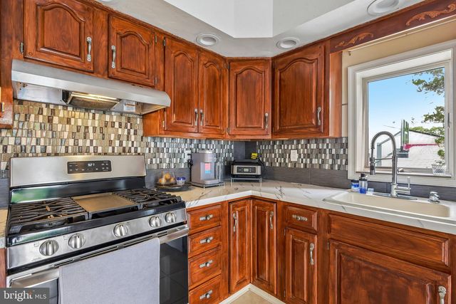 5313 ROYAL AVE, Pennsauken, NJ 08109