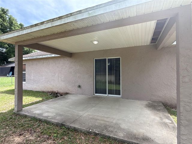 88 DOGWOOD DRIVE LOOP, Ocala, FL 34472
