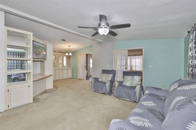 38992 STAPLEY CIRCLE, Zephyrhills, FL 33540