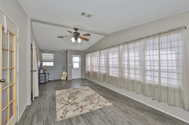 38992 STAPLEY CIRCLE, Zephyrhills, FL 33540