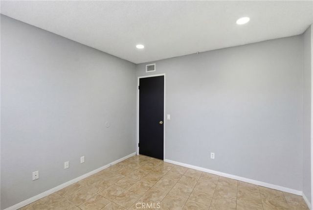 16488 Mountain Street, Lake Elsinore, CA 92530