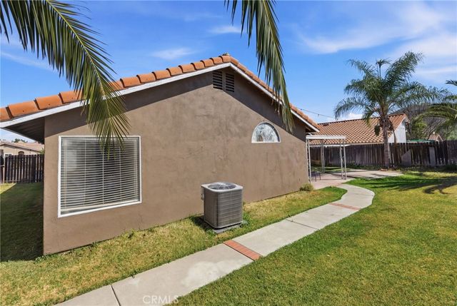 16488 Mountain Street, Lake Elsinore, CA 92530