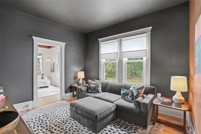 1473 BARCELONA AVENUE, Fort Myers, FL 33901