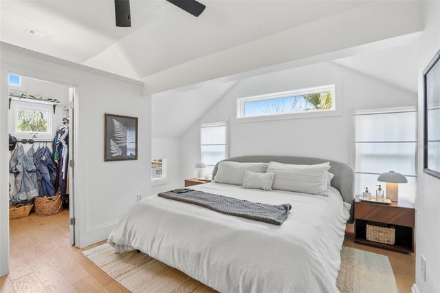 1473 BARCELONA AVENUE, Fort Myers, FL 33901