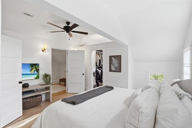 1473 BARCELONA AVENUE, Fort Myers, FL 33901