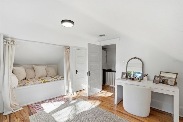 1473 BARCELONA AVENUE, Fort Myers, FL 33901