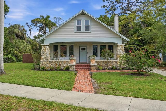 1473 BARCELONA AVENUE, Fort Myers, FL 33901