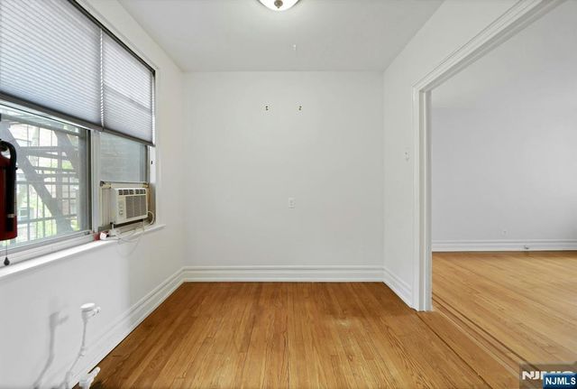 100 E Palisade Avenue A24, Englewood, NJ 07631