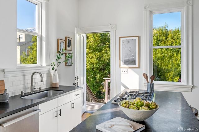 2426 Pine Street, San Francisco, CA 94115