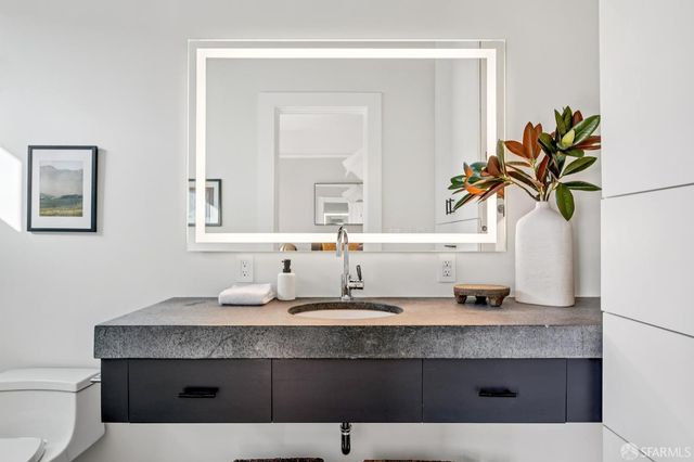 2426 Pine Street, San Francisco, CA 94115