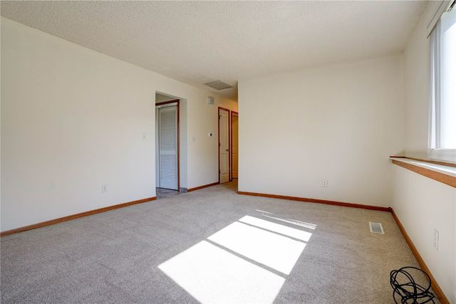 1339-1341 Dolen Place, Iowa City, IA 52246