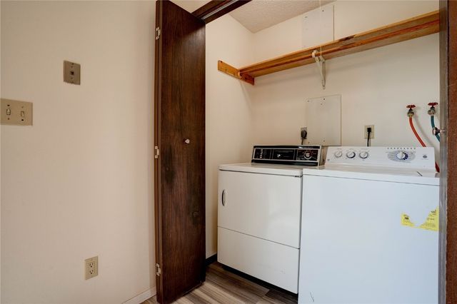 1339-1341 Dolen Place, Iowa City, IA 52246