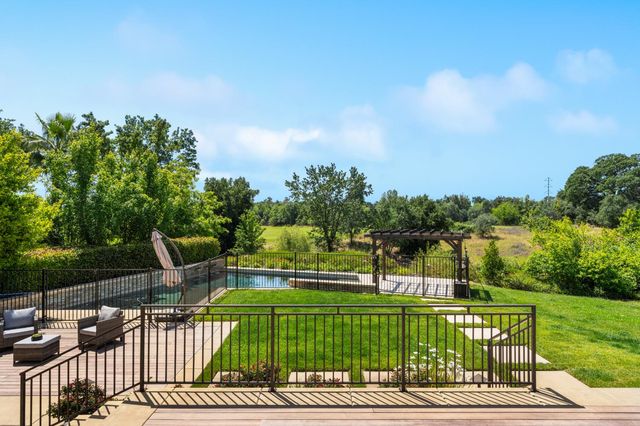 3788 Saint Julien Way, Roseville, CA 95747