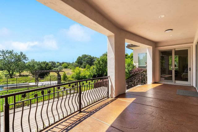 3788 Saint Julien Way, Roseville, CA 95747