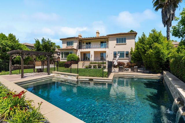 3788 Saint Julien Way, Roseville, CA 95747