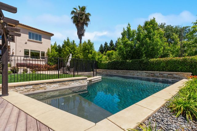 3788 Saint Julien Way, Roseville, CA 95747