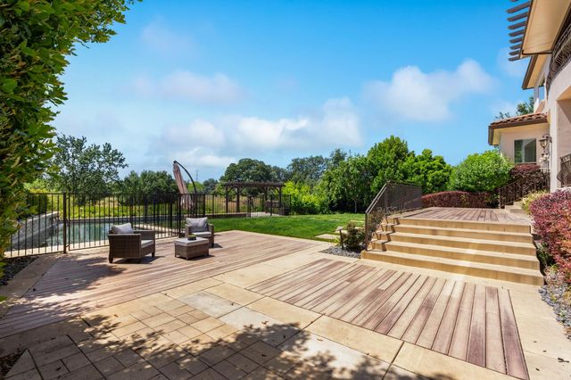 3788 Saint Julien Way, Roseville, CA 95747