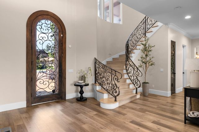 3788 Saint Julien Way, Roseville, CA 95747