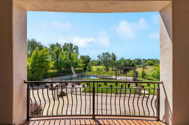 3788 Saint Julien Way, Roseville, CA 95747