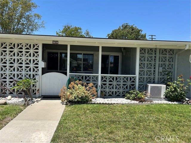 13881 Thunderbird 66H, Seal Beach, CA 90740
