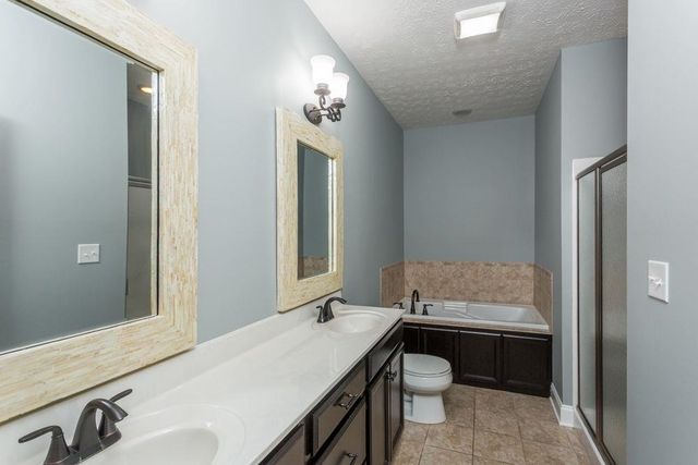 111 VILLA VIEW DR, Staunton, VA 22401