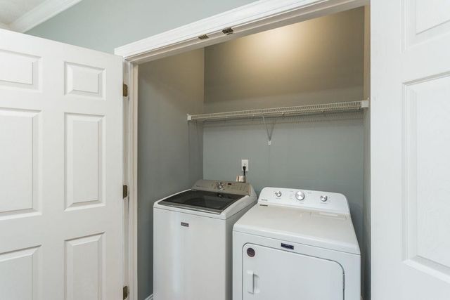 111 VILLA VIEW DR, Staunton, VA 22401