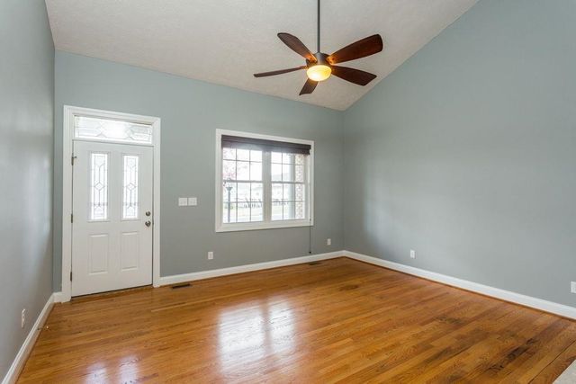 111 VILLA VIEW DR, Staunton, VA 22401