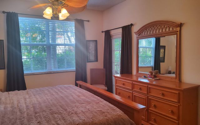 1801 N Flagler Drive 128, West Palm Beach, FL 33407