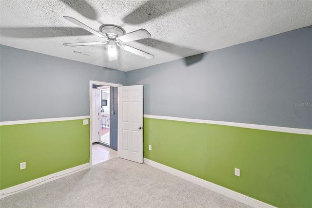 21 CAYMAN CIRCLE, Umatilla, FL 32784