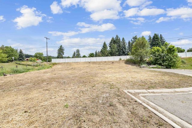 9027 E PRINCETON Ln, Spokane, WA 99212