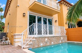 3870 NE 168th St 2, North Miami Beach, FL 33160
