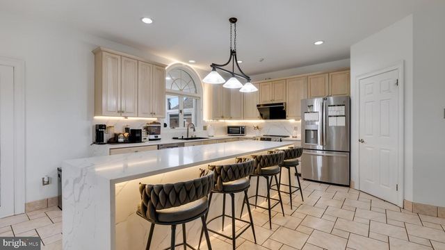 26 BRECKENRIDGE DR, Warminster, PA 18974