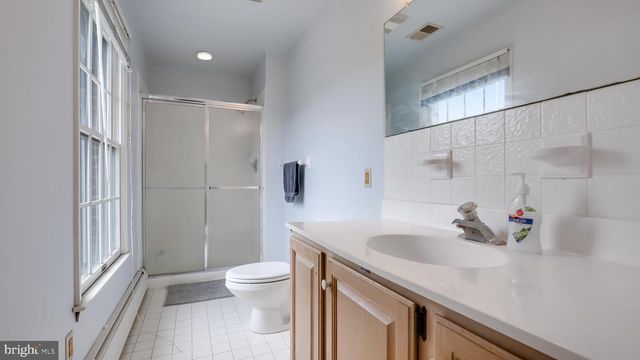 26 BRECKENRIDGE DR, Warminster, PA 18974