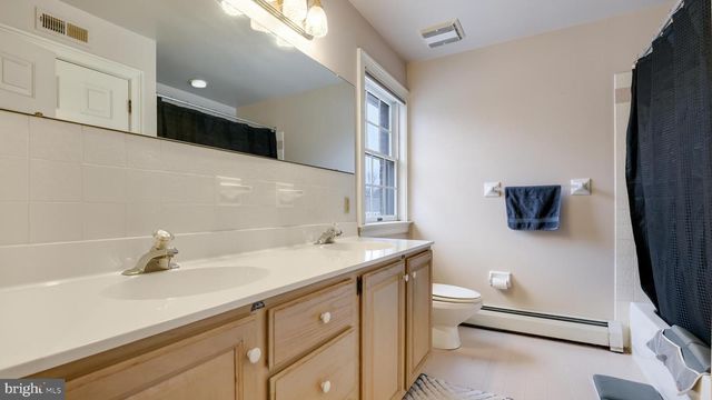 26 BRECKENRIDGE DR, Warminster, PA 18974