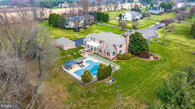 26 BRECKENRIDGE DR, Warminster, PA 18974