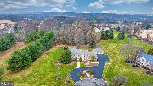 26 BRECKENRIDGE DR, Warminster, PA 18974