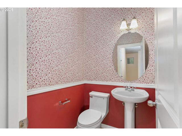 3249 WILD ROSE Loop, West Linn, OR 97068