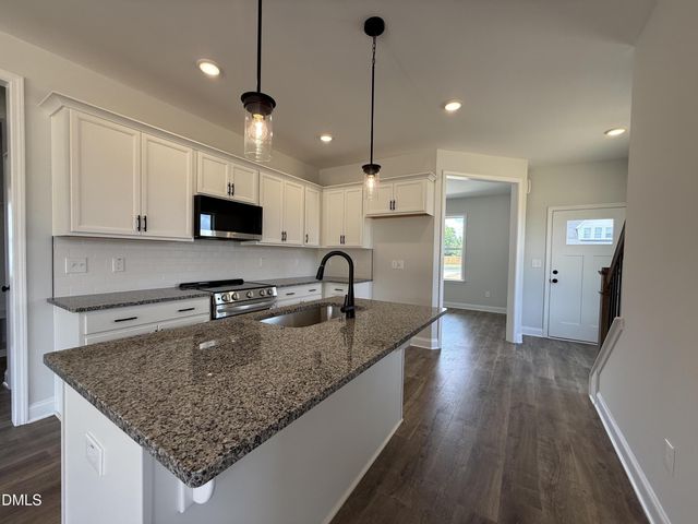 53 Sundrops Trail, Dunn, NC 28334