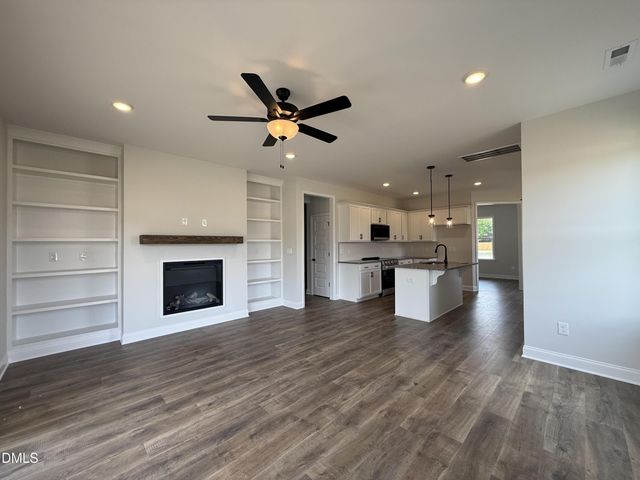 53 Sundrops Trail, Dunn, NC 28334