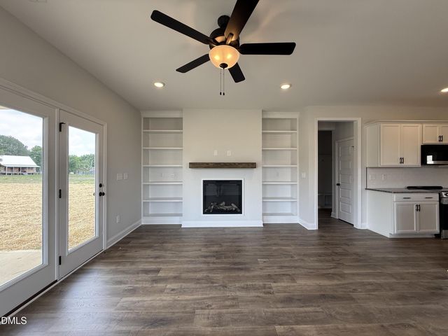 53 Sundrops Trail, Dunn, NC 28334
